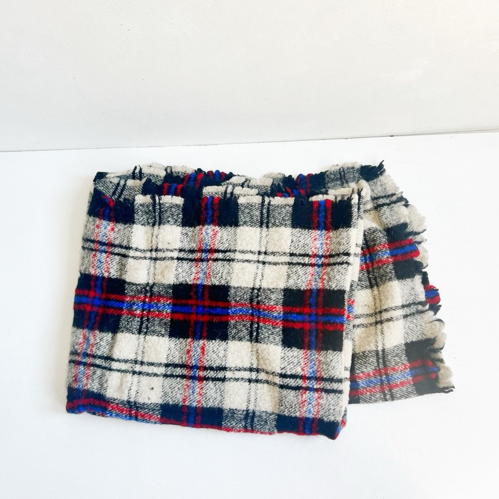 Aritzia | Wilfred Wool Plaid Scarf